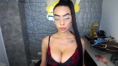 Snapshot of tiffany_1m chatting on March 2025 12:30:02 PM tiffany_1m online show from March 2025 12:30:02 PM