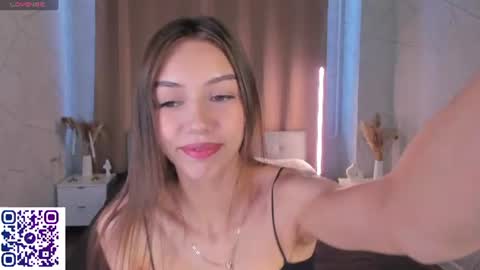 Snapshot of tiffany__grace chatting on July 2026 01:04:01 AM Tiffany online show from July 2026 01:04:01 AM