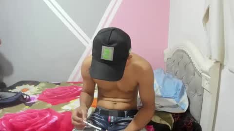 tiffany_and_leunam online show from February 2025 02:22:02 AM