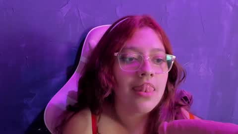 Snapshot of tiffany_bigboobs chatting on January 2025 10:40:01 PM tiffany_bigboobs online show from January 2025 10:40:01 PM