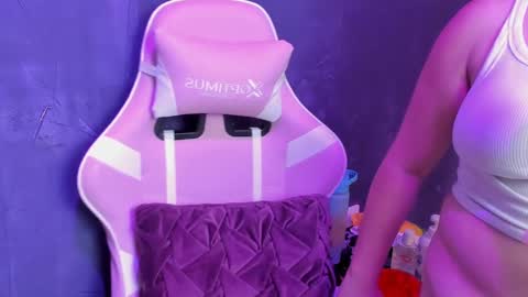 Snapshot of tiffany_bigboobs chatting on January 2025 02:41:01 AM tiffany_bigboobs online show from January 2025 02:41:01 AM