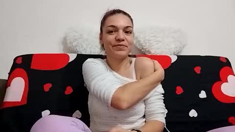 Snapshot of tiffany_chloe chatting on February 2025 09:04:02 PM Tiffany online show from February 2025 09:04:02 PM