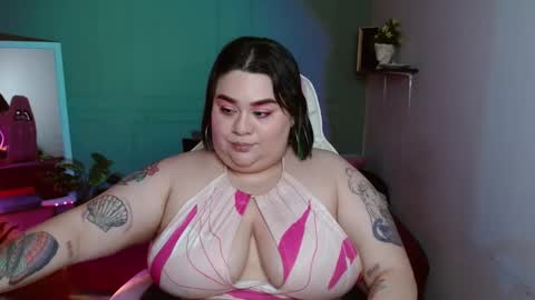 dont forget ask for custom vids  online show from January 2025 08:51:02 AM