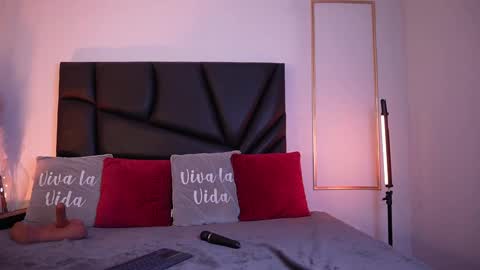 tiffany_sander online show from October 2025 04:09:02 AM