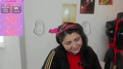 Snapshot of tiffanyamazing chatting on October 2025 02:03:02 PM TiffanyAmazing online show from October 2025 02:03:02 PM