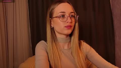 Tiffany online show from February 2026 03:08:01 PM