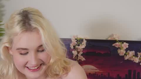 tiffanyjons online show from November 2025 06:04:02 PM