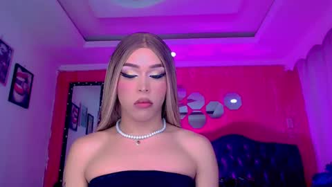 Snapshot of tiffanymackensyy69 chatting on April 2026 02:25:01 AM tiffanymackensyy69 online show from April 2026 02:25:01 AM