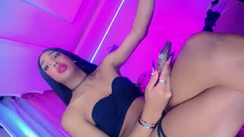 Snapshot of tiffanymackensyy69 chatting on June 2026 01:24:02 PM tiffanymackensyy69 online show from June 2026 01:24:02 PM