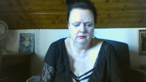 TiffanyMature online show from April 2026 08:45:02 AM