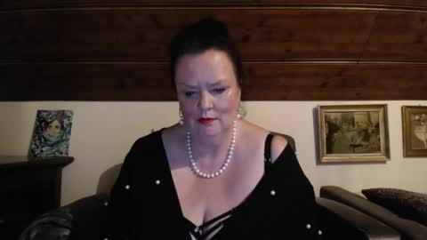 Snapshot of tiffanymature chatting on April 2026 09:39:01 PM TiffanyMature online show from April 2026 09:39:01 PM