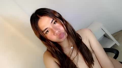 Snapshot of tight_bonita chatting on December 2024 07:38:02 PM tight_bonita online show from December 2024 07:38:02 PM