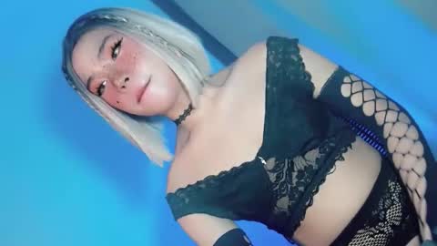 tight_elliana online show from November 2025 06:29:02 PM