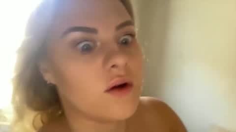 Snapshot of tigoldbitties11 chatting on February 2025 03:40:01 AM Lexi online show from February 2025 03:40:01 AM