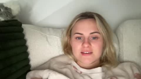 Snapshot of tigoldbitties11 chatting on November 2025 05:07:01 AM Lexi online show from November 2025 05:07:01 AM