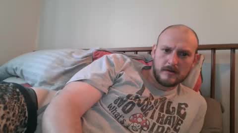 Snapshot of tigran6911 chatting on April 2026 03:01:01 PM tigran6911 online show from April 2026 03:01:01 PM