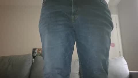 Snapshot of tigran6911 chatting on April 2026 05:17:01 PM tigran6911 online show from April 2026 05:17:01 PM