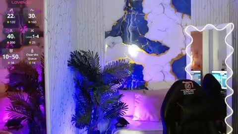 Tiiana online show from May 2026 03:01:01 AM
