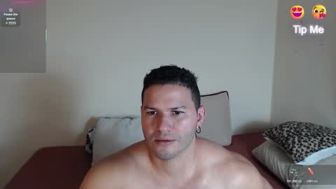 Timothy and Santy online show from November 2025 07:19:02 PM