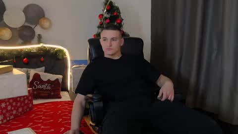 Snapshot of tim_mart chatting on December 2024 11:00:01 PM ask me online show from December 2024 11:00:01 PM