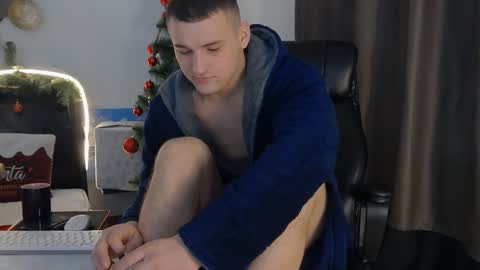 Snapshot of tim_mart chatting on December 2024 10:16:01 PM ask me online show from December 2024 10:16:01 PM