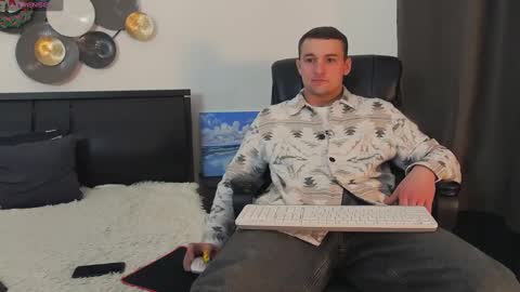 Snapshot of tim_mart chatting on January 2025 03:15:01 PM ask me online show from January 2025 03:15:01 PM