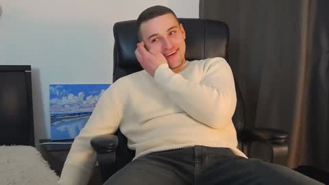 Snapshot of tim_mart chatting on January 2025 07:21:01 PM ask me online show from January 2025 07:21:01 PM