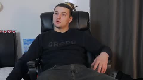 Snapshot of tim_mart chatting on February 2025 08:19:02 AM ask me online show from February 2025 08:19:02 AM