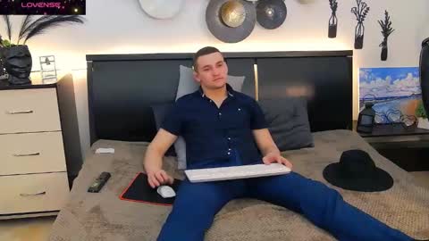 Snapshot of tim_mart chatting on March 2025 04:21:01 PM ask me online show from March 2025 04:21:01 PM