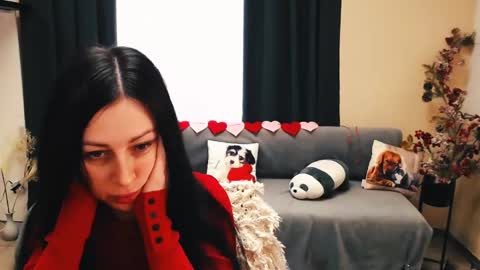 Luisa online show from February 2025 09:10:01 AM