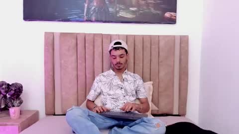 Evans  online show from December 2025 04:08:01 AM