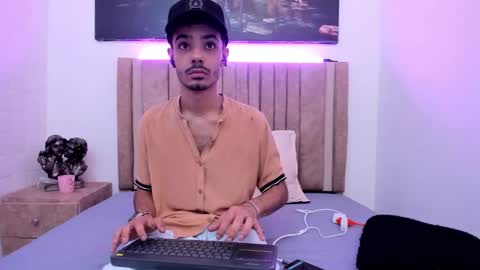 Evans  online show from January 2026 04:25:01 AM