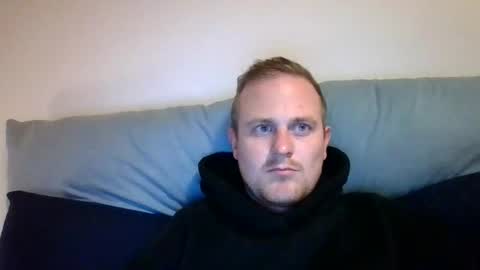 Tim online show from October 2025 07:35:02 PM