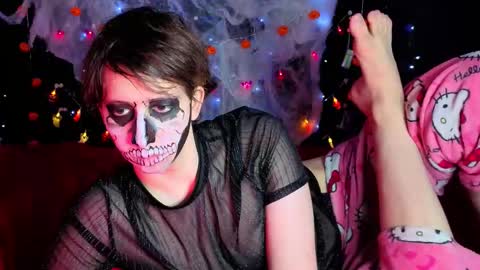 Timothy Fox online show from October 2025 04:42:02 PM