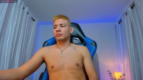 timi  jones online show from December 2024 11:21:01 PM