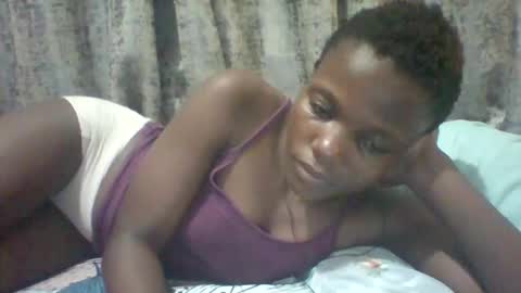 christine online show from November 2025 07:40:02 PM