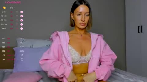 Snapshot of tina__bestie chatting on February 2026 09:46:01 AM Tina online show from February 2026 09:46:01 AM