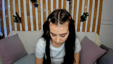 Tina online show from January 2025 01:11:01 AM