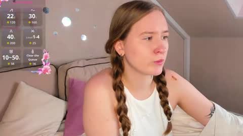 Stella online show from April 2026 09:27:01 AM