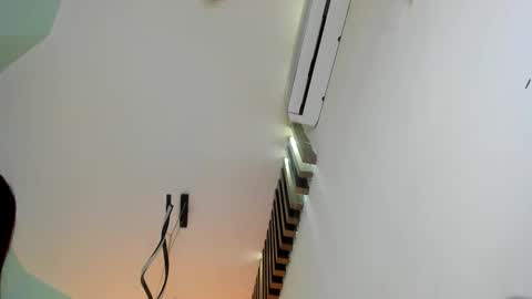 Tina  online show from November 2025 04:17:02 AM