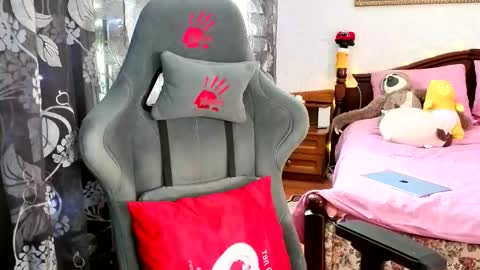 Snapshot of tinabrook chatting on February 2026 06:19:02 AM Tina online show from February 2026 06:19:02 AM