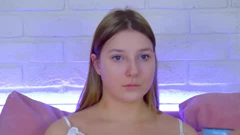 TinaBurton online show from March 2026 04:13:01 PM