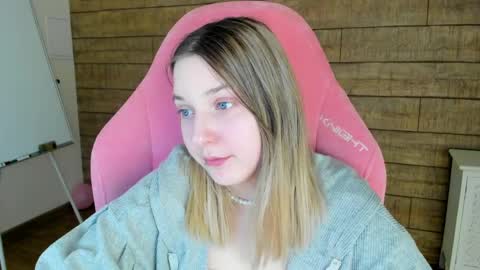 Snapshot of tinaburton chatting on May 2026 06:09:01 PM TinaBurton online show from May 2026 06:09:01 PM