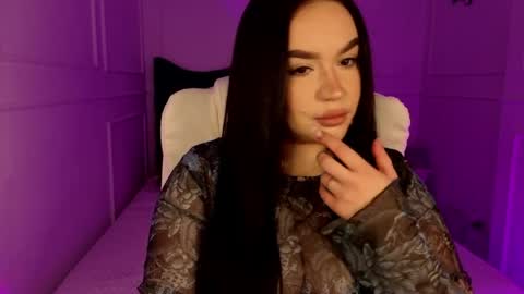 hi im curvy babyface girlie Tina online show from April 2026 07:09:01 AM