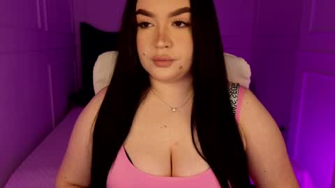 hi im curvy babyface girlie Tina online show from April 2026 07:24:02 AM