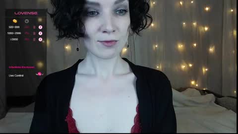 Snapshot of tinawincee chatting on January 2025 04:52:02 AM Tina online show from January 2025 04:52:02 AM
