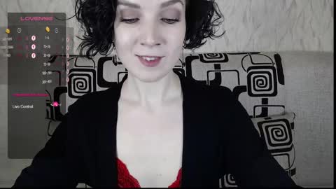 Snapshot of tinawincee chatting on February 2025 05:48:01 AM Tina online show from February 2025 05:48:01 AM