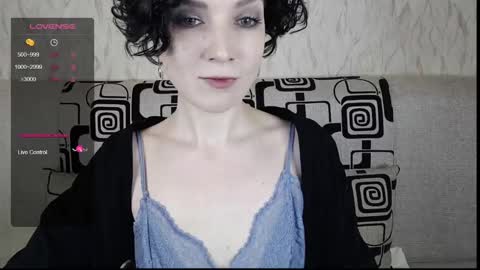 Snapshot of tinawincee chatting on February 2025 05:46:02 AM Tina online show from February 2025 05:46:02 AM