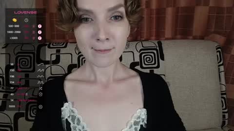 Snapshot of tinawincee chatting on June 2026 04:46:01 AM Tina online show from June 2026 04:46:01 AM