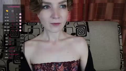 Snapshot of tinawincee chatting on June 2026 04:59:02 AM Tina online show from June 2026 04:59:02 AM